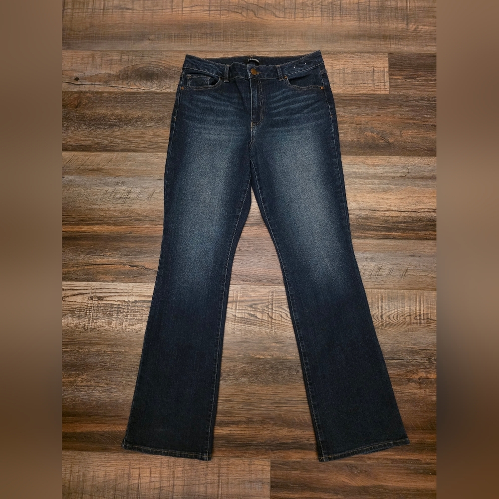 D. Jeans Classic Blue Women's Jeans